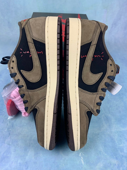 Air Jordan 1 Low-Top Sneakers (Men's & Women's)