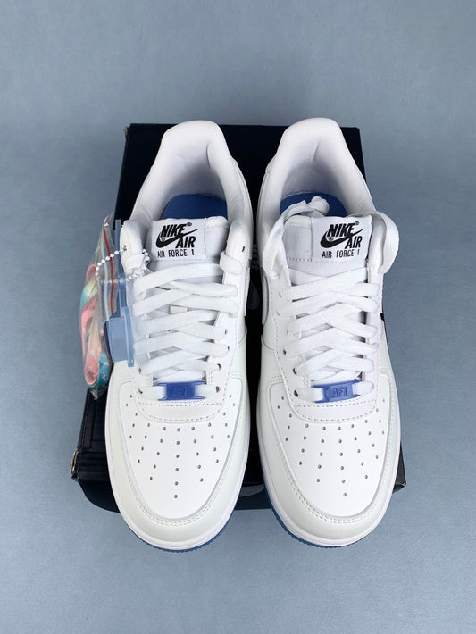 NIKE Air Force 1 Sneakers
