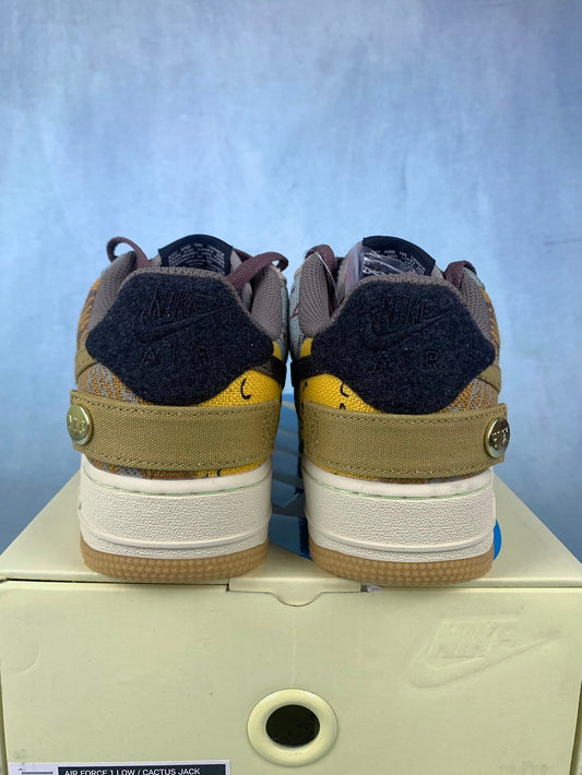 NIKE Air Force 1 Sneakers