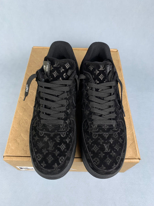 NIKE Air Force 1 Sneakers