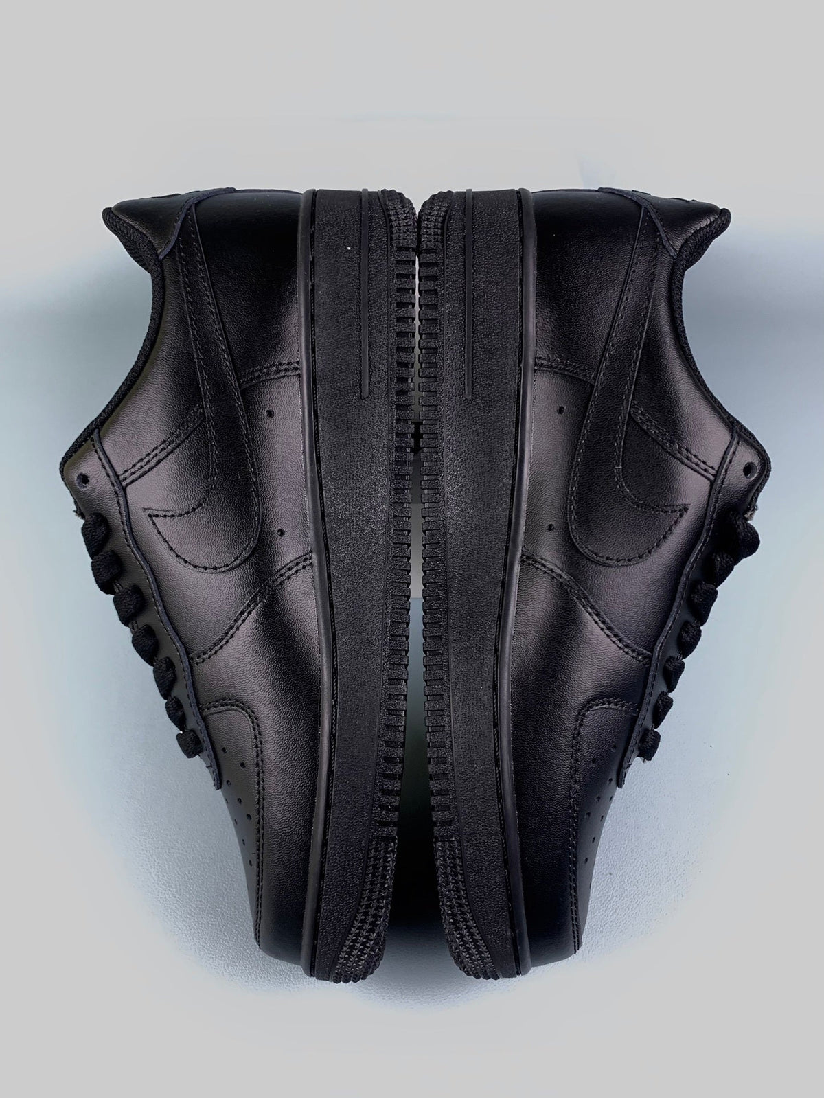 NIKE Air Force 1 Sneakers