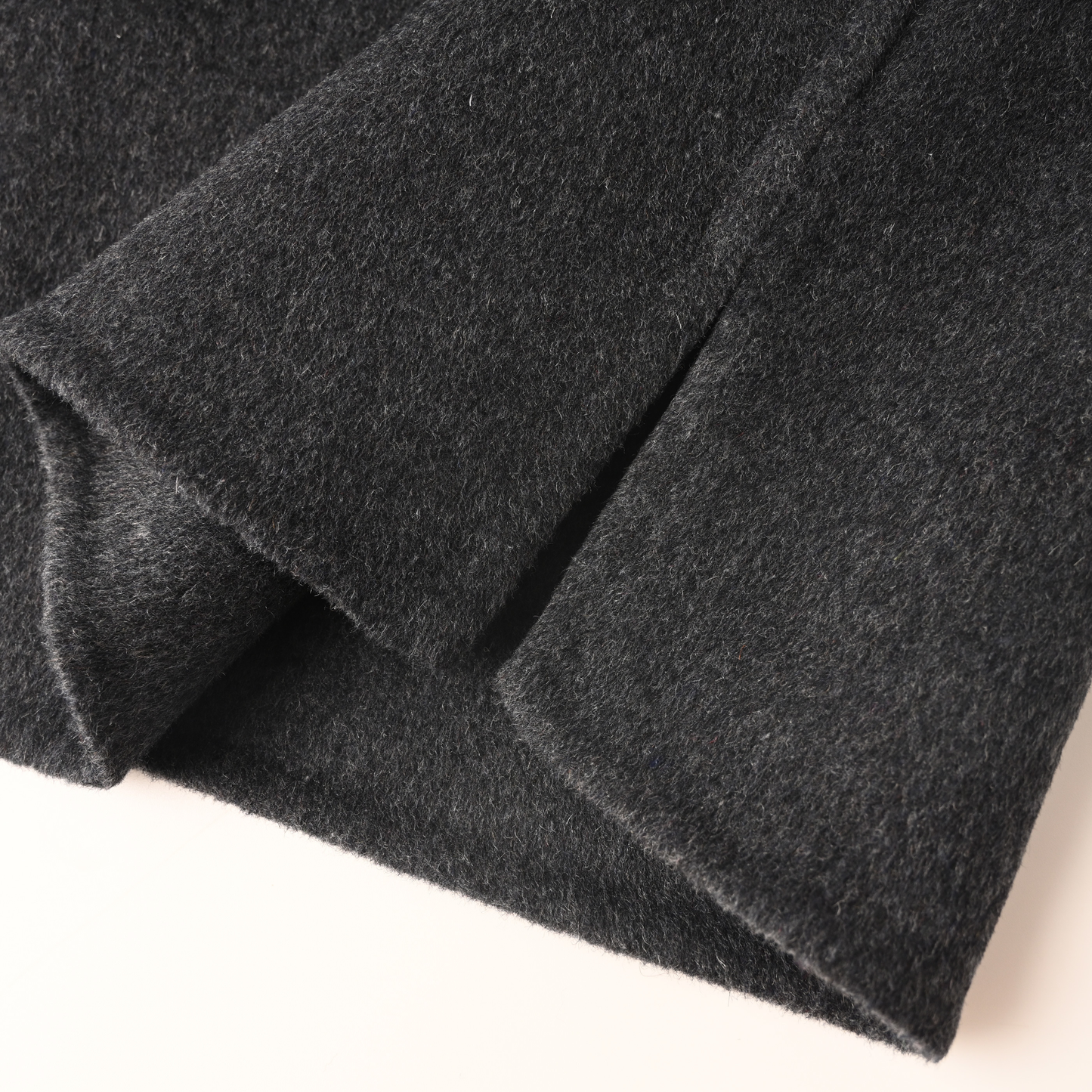 Lowe Cashmere Long-Sleeve Sweater