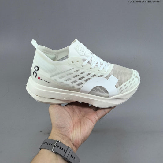 On Running Cloudboom Strike Ls #091