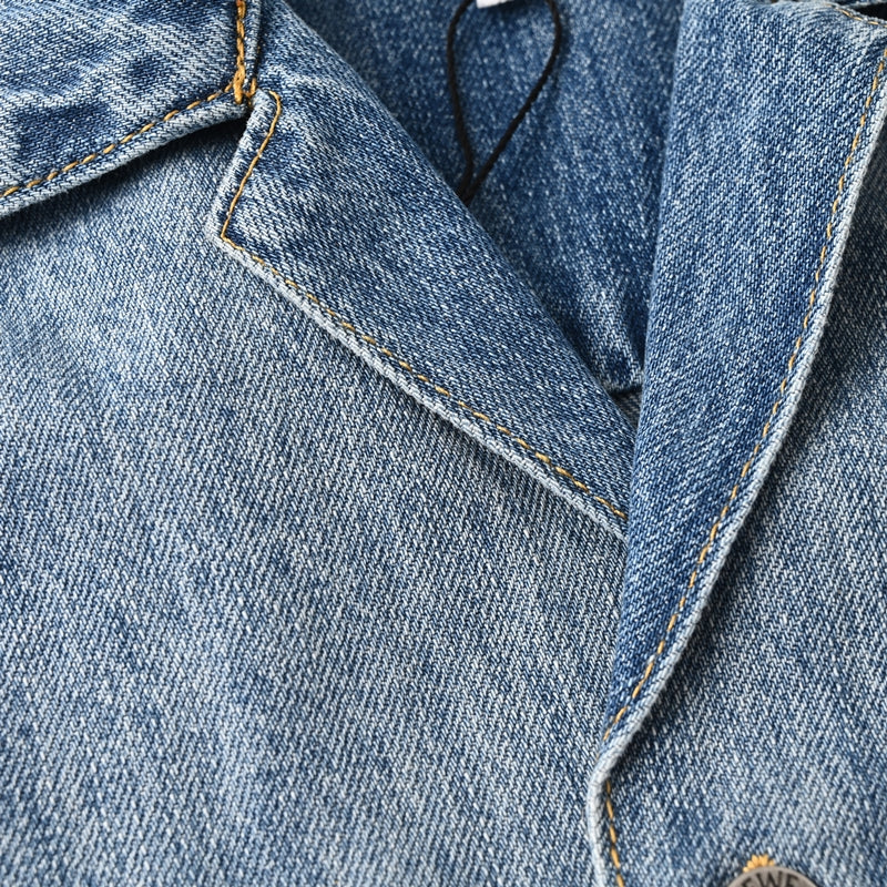 Lowe Short-Sleeve Denim Shirt