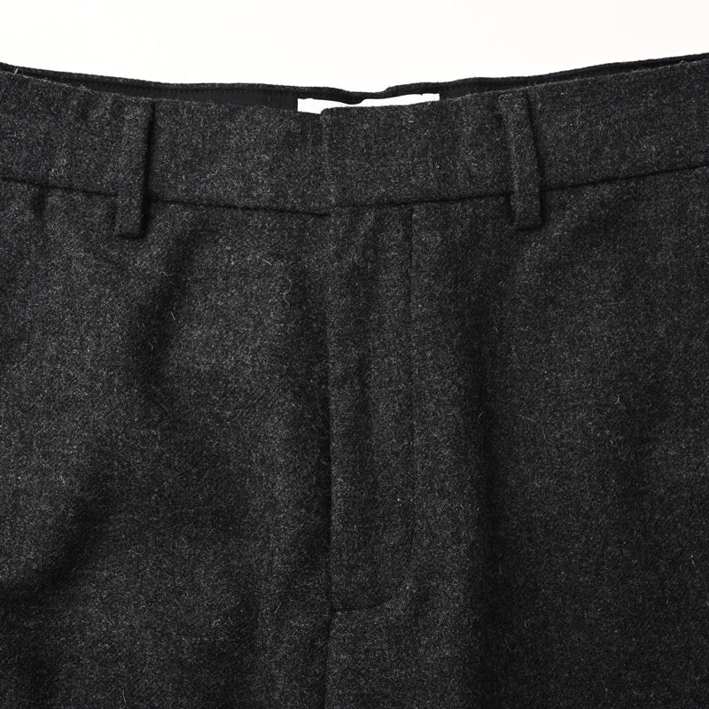 Lowe Semi-Embroidered Flannel Shorts