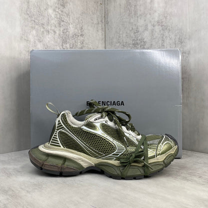 Balenciaga  Limited Edition Couple's Style Shoe