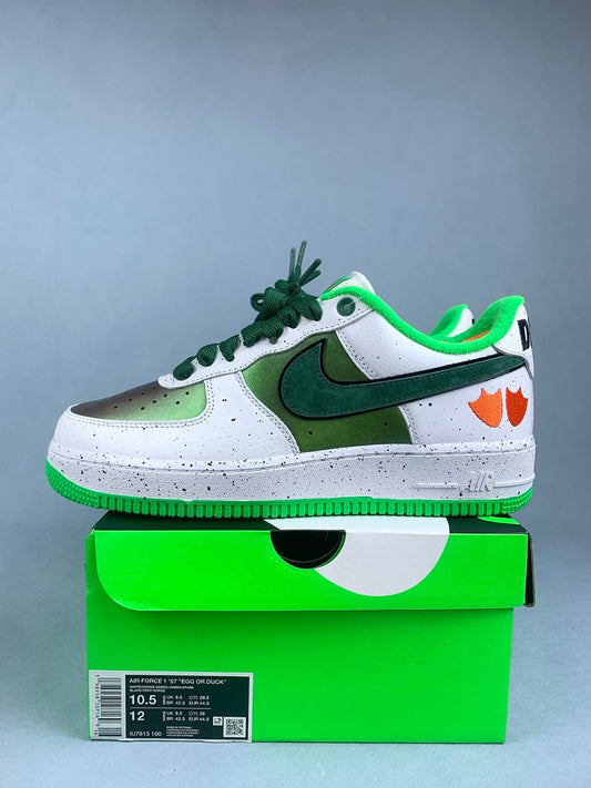 NIKE Air Force 1 Sneakers