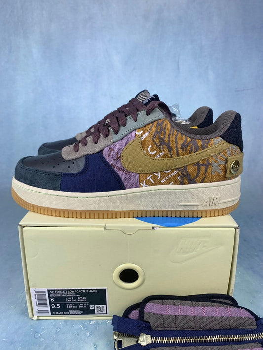 NIKE Air Force 1 Sneakers