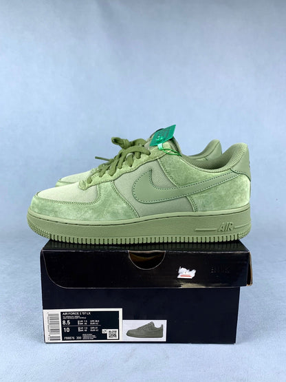 NIKE Air Force 1 Sneakers