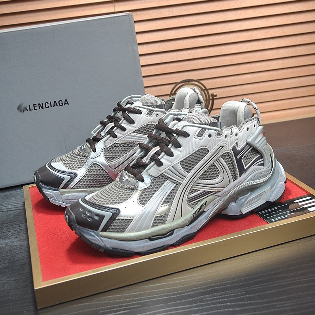 Balenciaga Limited Edition Couple's Style Shoe