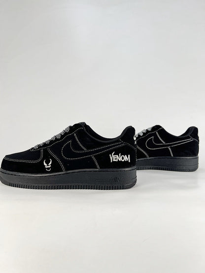 Nike Air Force 1 Low Heritage | Black Suede Contrast Stitch Sneakers