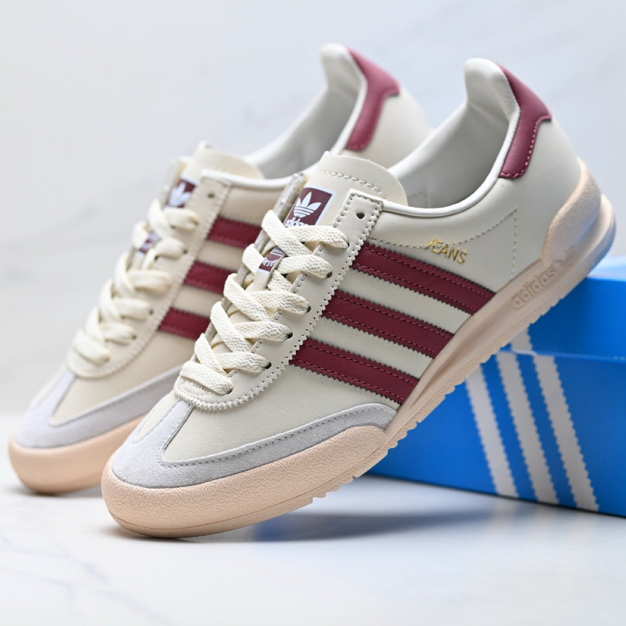 Adidas Jeans Off White Burgundy Sneakers – Classic Retro Lifestyle Shoes