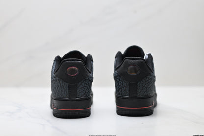 Nike Air Force 1 ’07 Black Sneakers