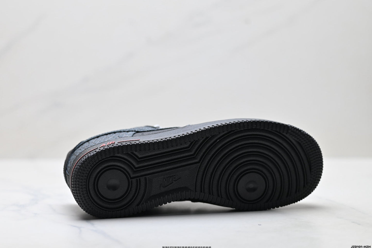 Nike Air Force 1 ’07 Black Sneakers