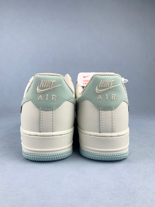 NIKE Air Force 1 Sneakers