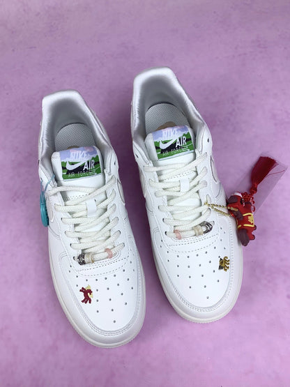 NIKE Air Force 1 Sneakers
