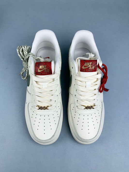 NIKE Air Force 1 Sneakers