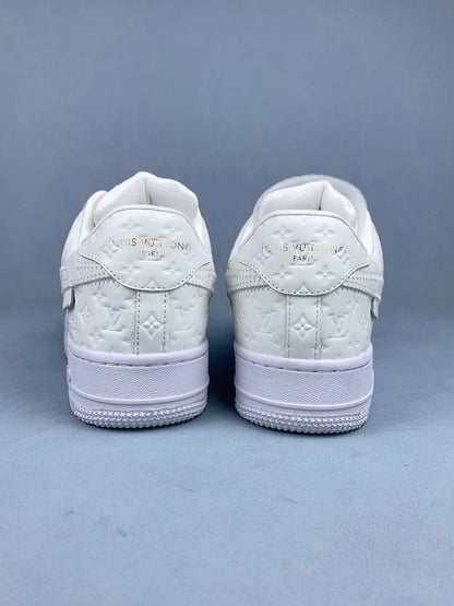 NIKE Air Force 1 Sneakers