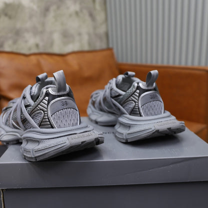 Balenciaga  Limited Edition Couple's Style Shoe