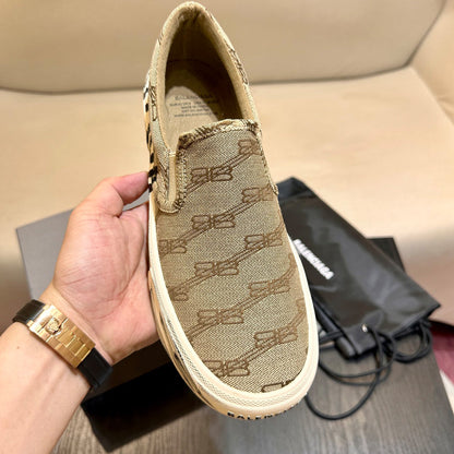 Balenciaga  Runway Style Shoe
