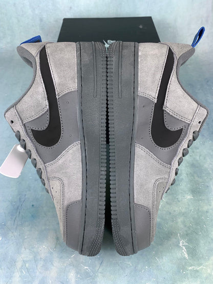 NIKE Air Force 1 Sneakers