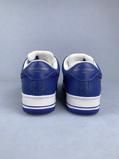 NIKE Air Force 1 Sneakers