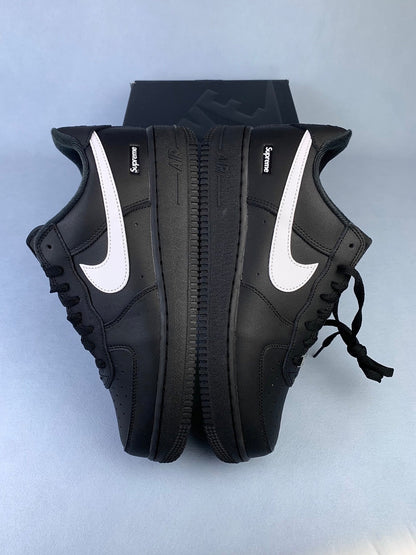 NIKE Air Force 1 Sneakers