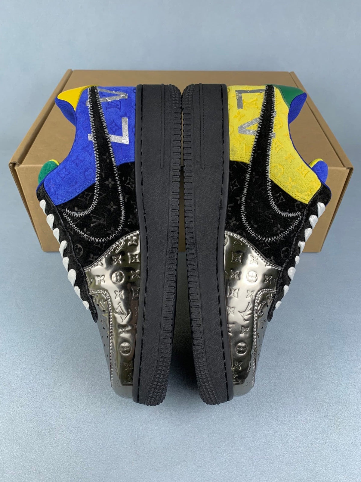 NIKE Air Force 1 Sneakers