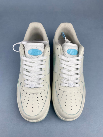 NIKE Air Force 1 Sneakers