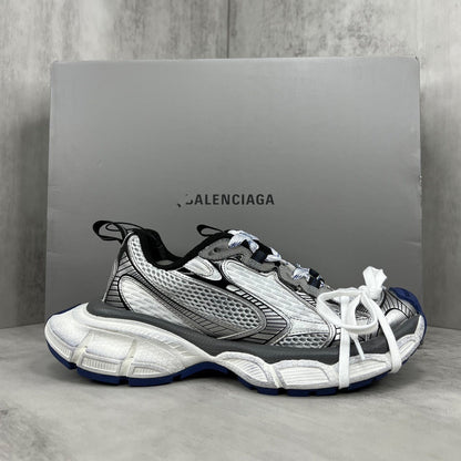 Balenciaga Limited Edition Couple's Style Shoe