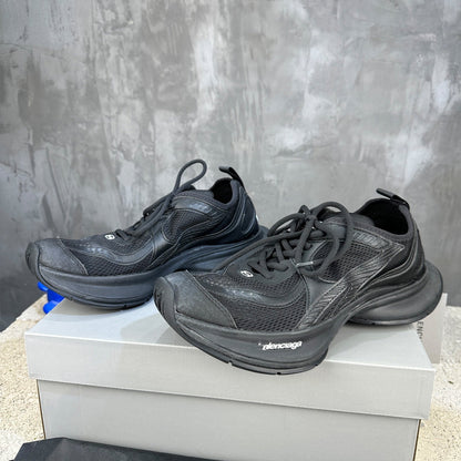 Balenciaga  Limited Edition Couple's Style Shoe