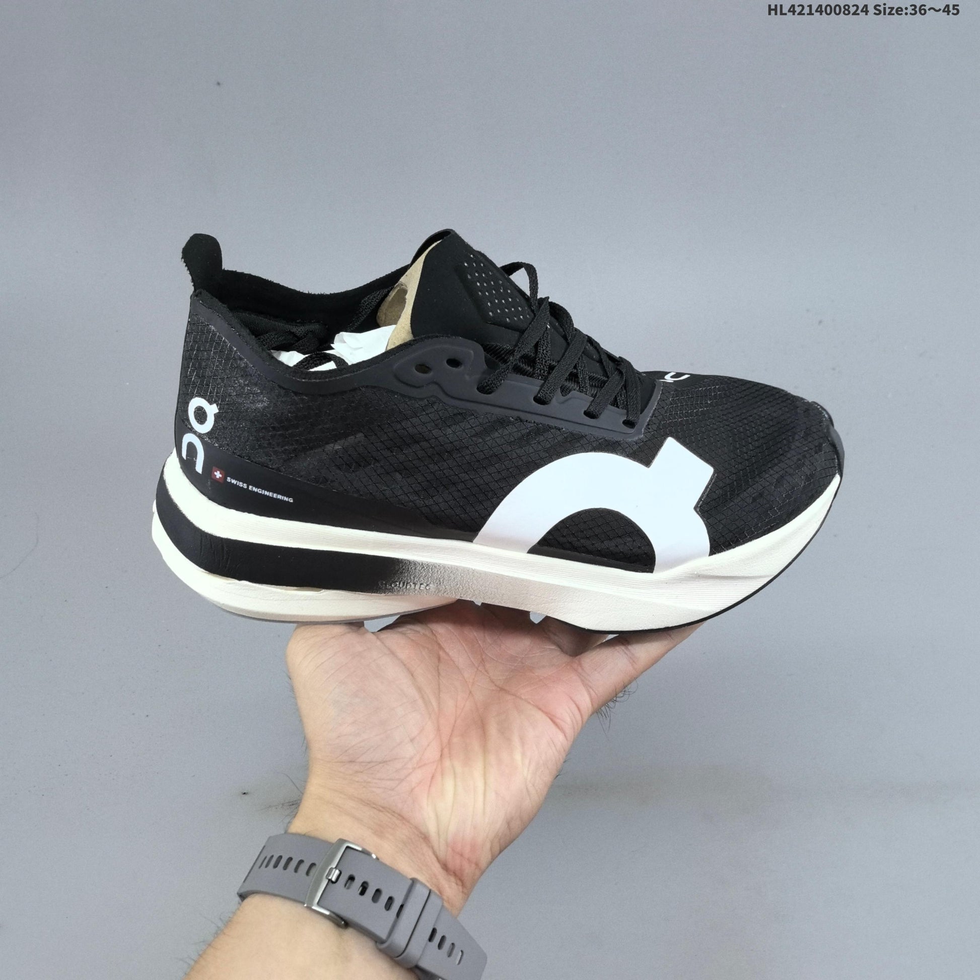 On Running Cloudboom Strike Ls #092