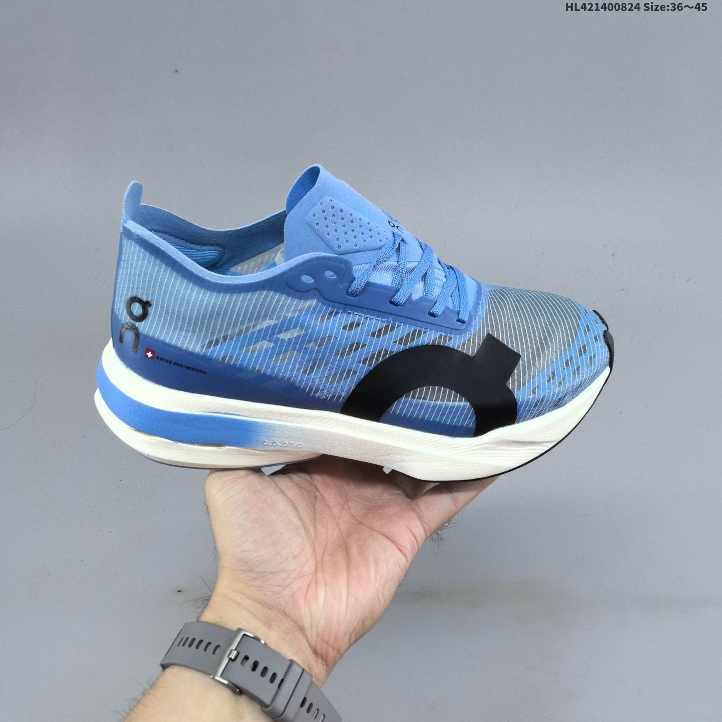 On Running Cloudboom Strike Ls #092