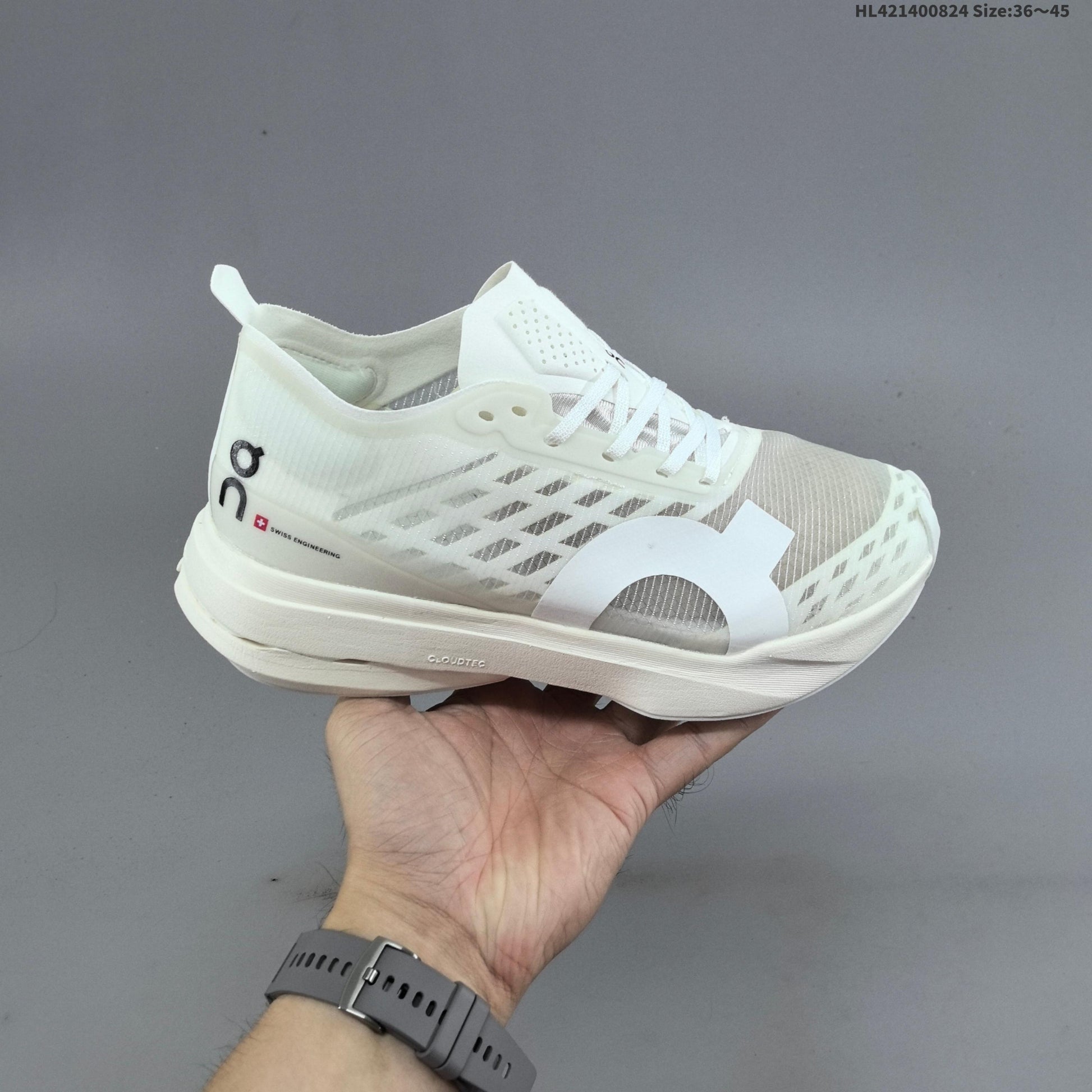 On Running Cloudboom Strike Ls #091