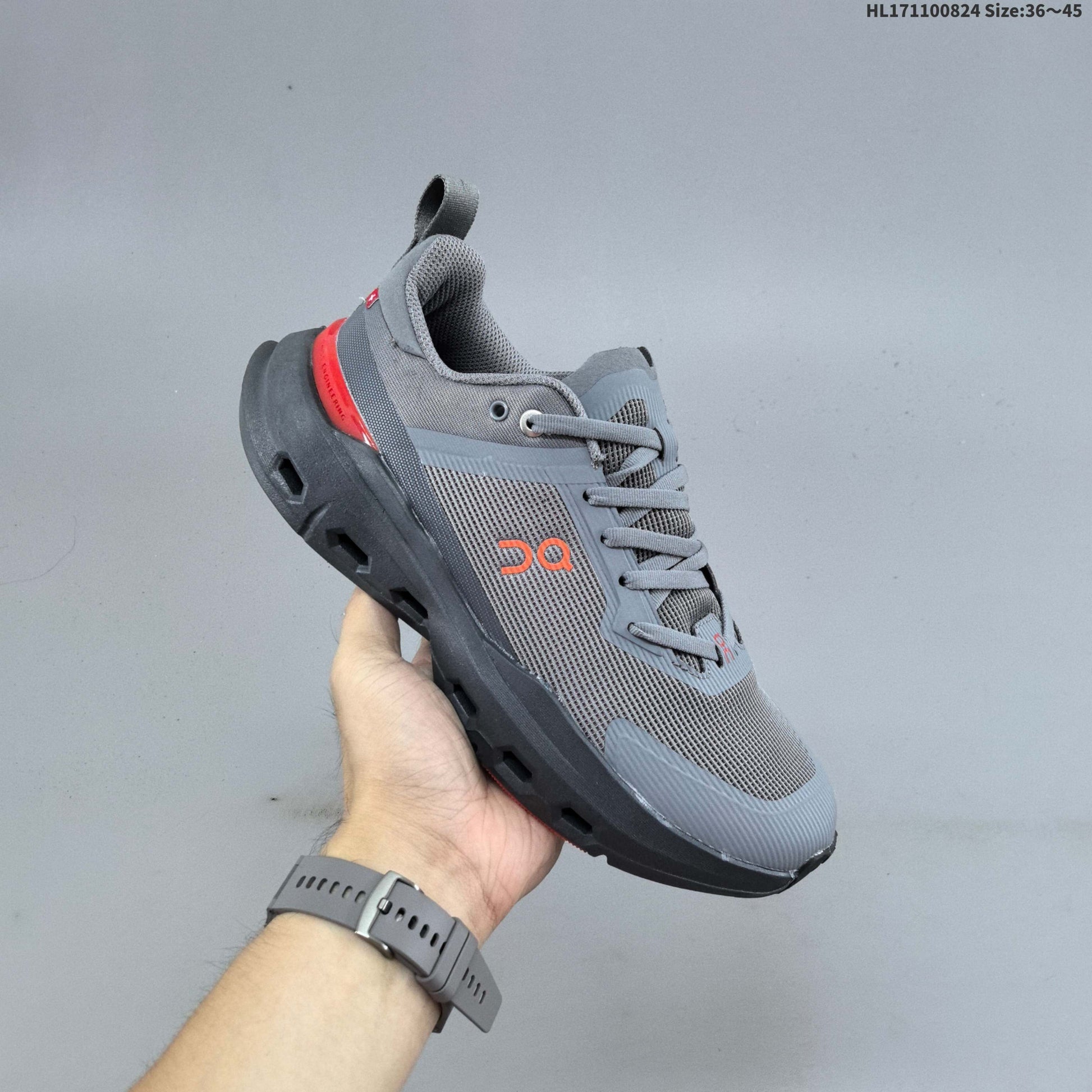 On Running Running Shoes #085
