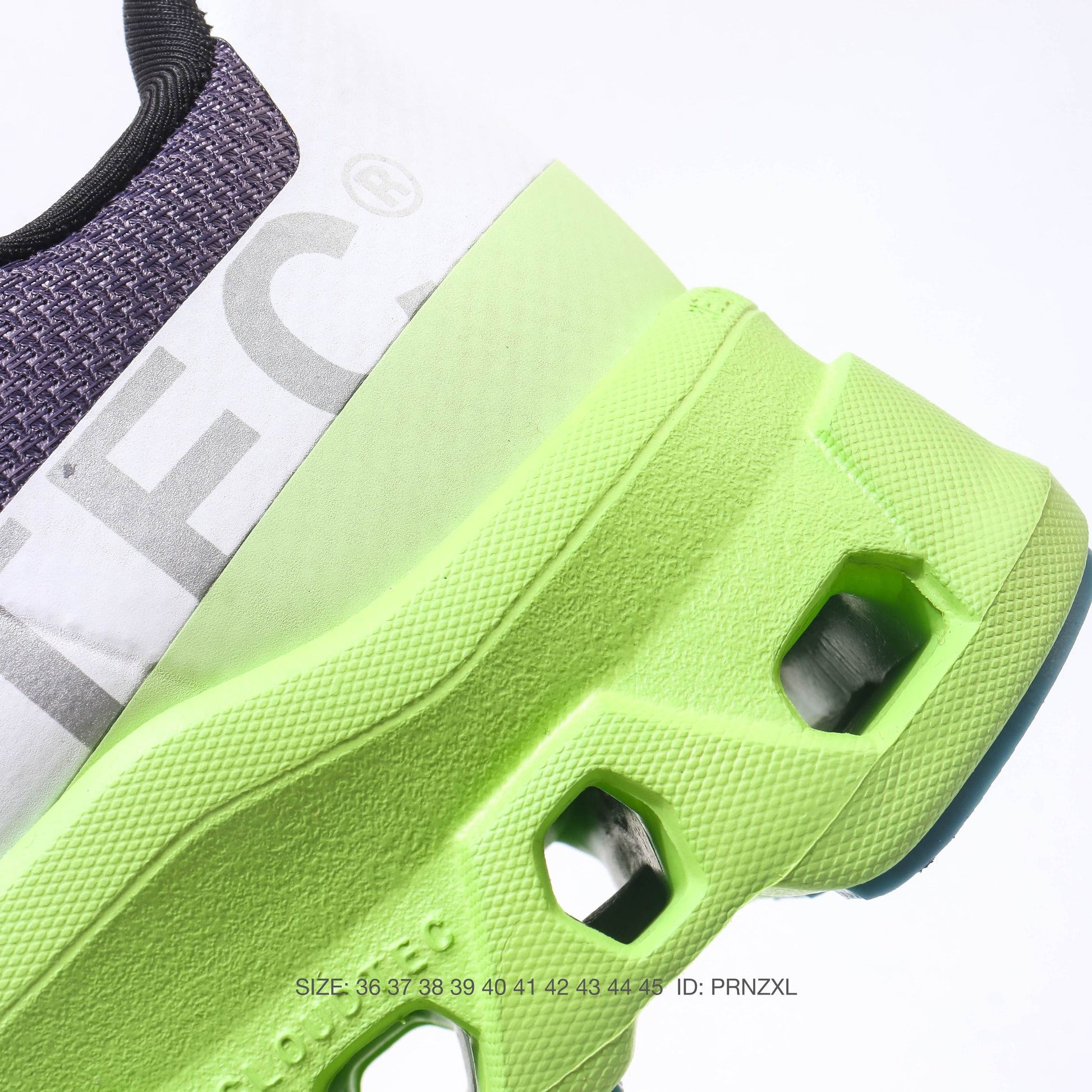 On Running Running Shoes #073