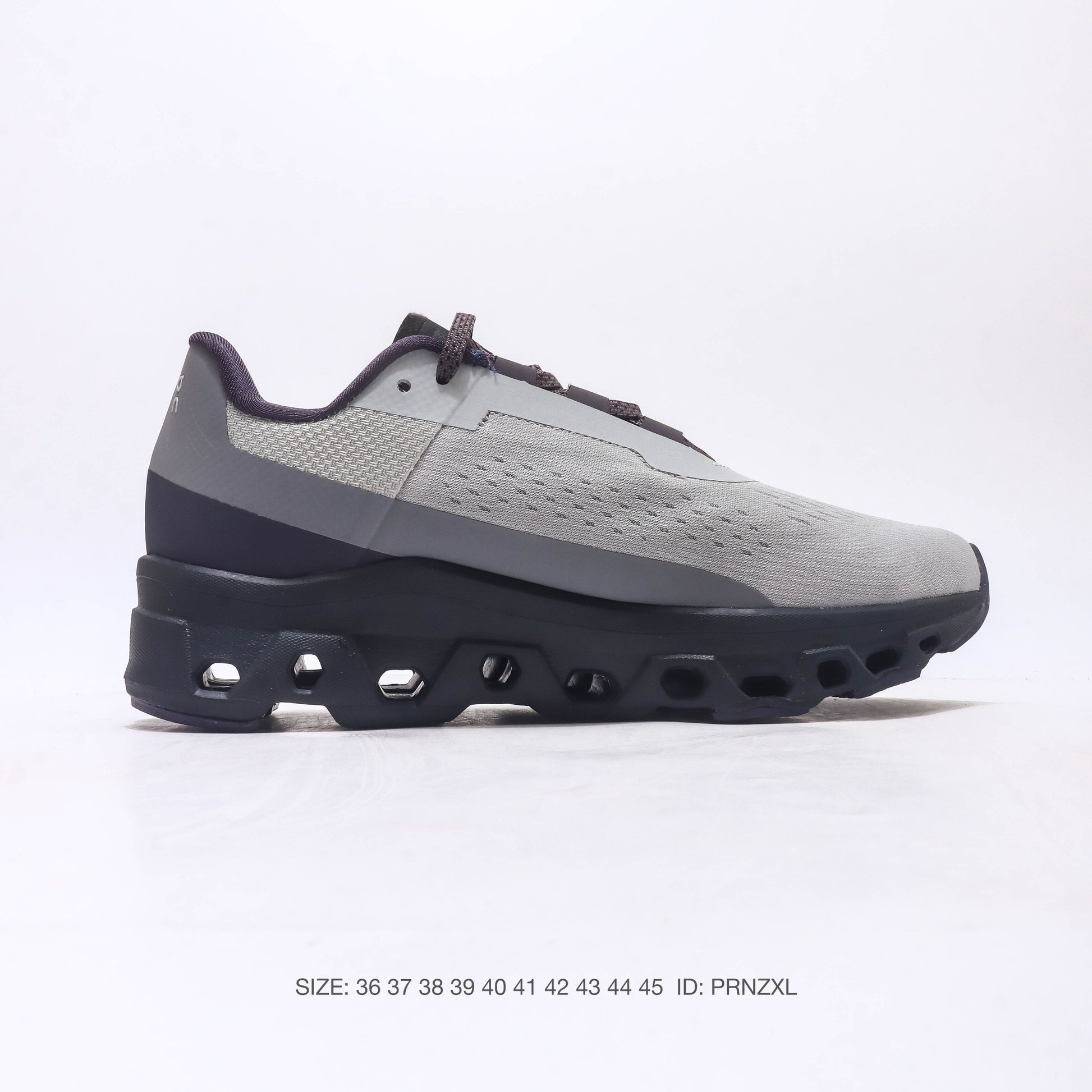 On Running Running Shoes #072