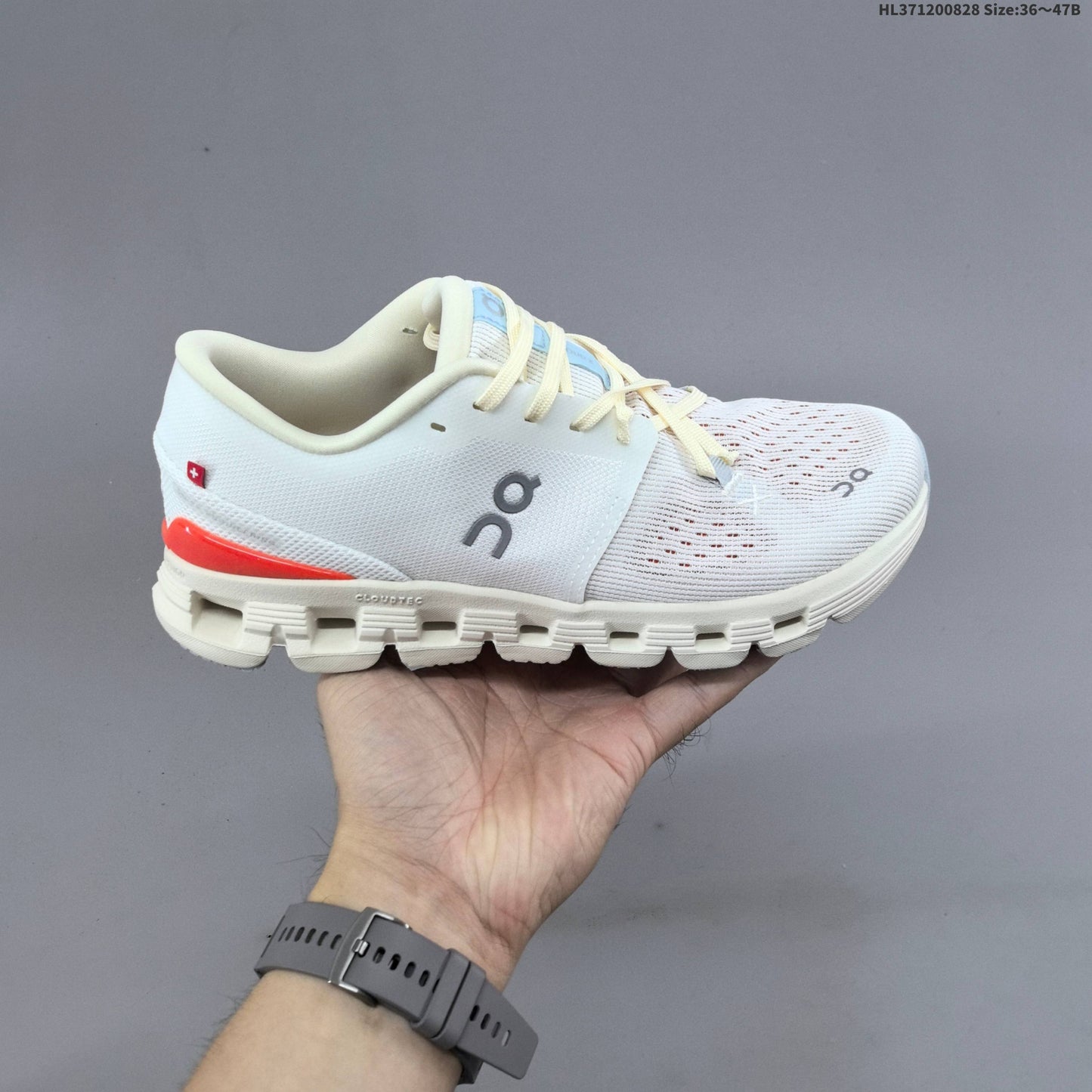 On Running Cloud X 4 #043