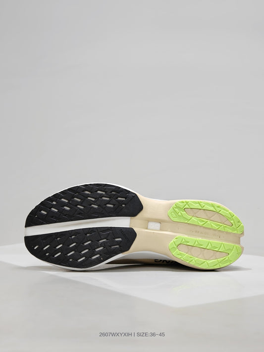 On Running Cloudmonster 3 Hyper #065