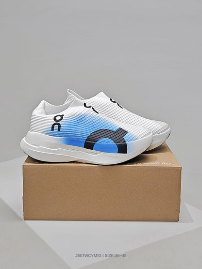 On Running Cloudboom Strike Ls #049