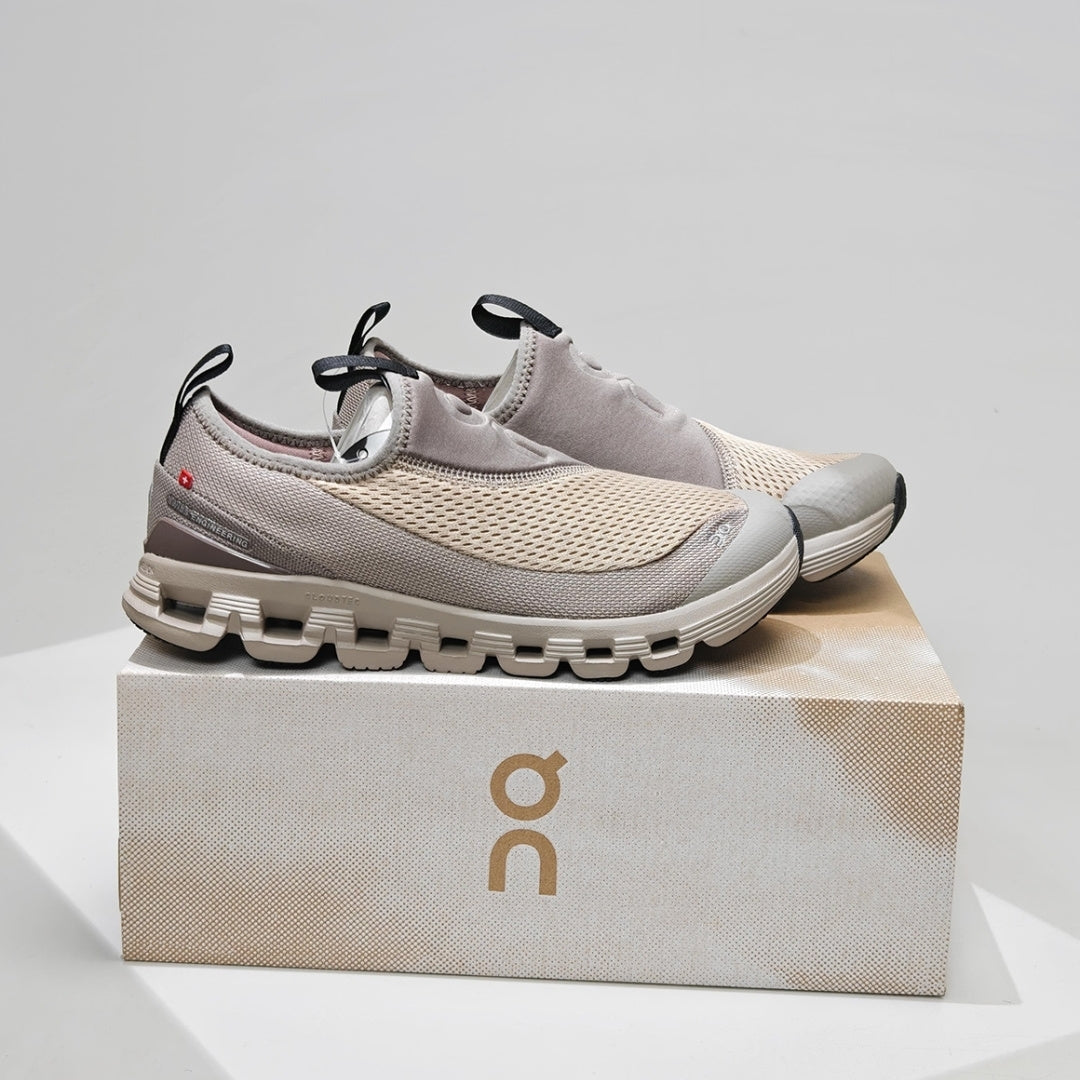 On Running Cloud X 4 Training Shoes