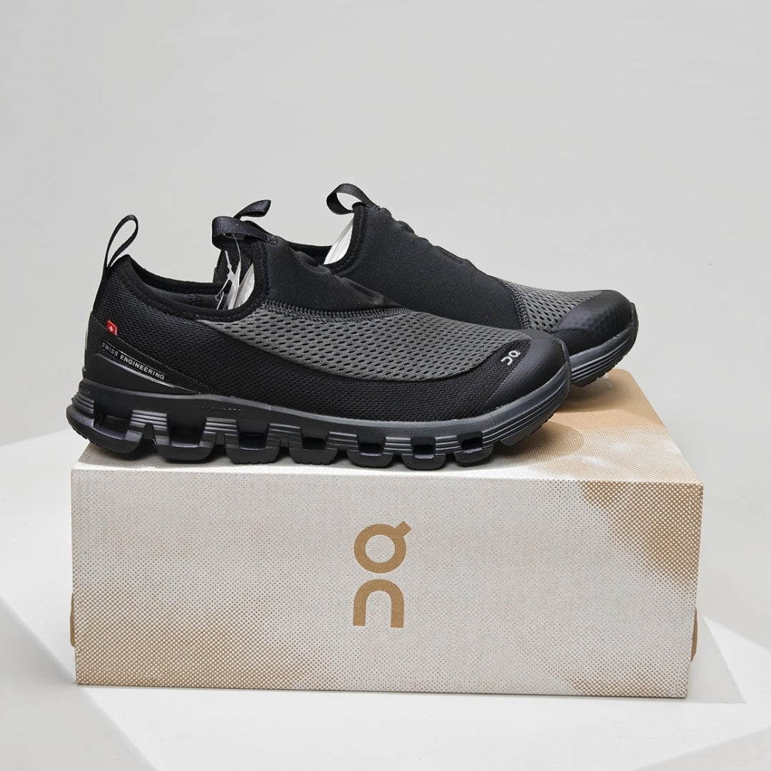 On Running Cloud X 4 Training Shoes