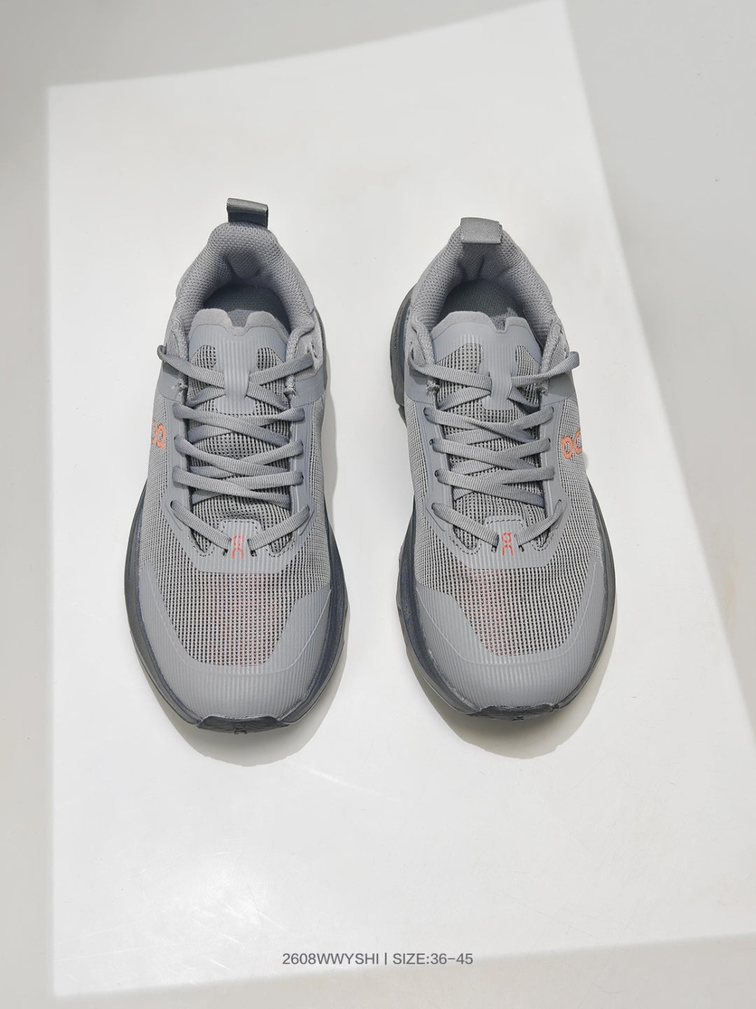 On Running Running Shoes #081