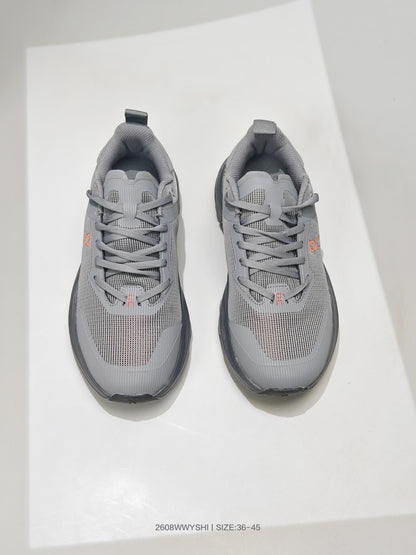 On Running Running Shoes #081