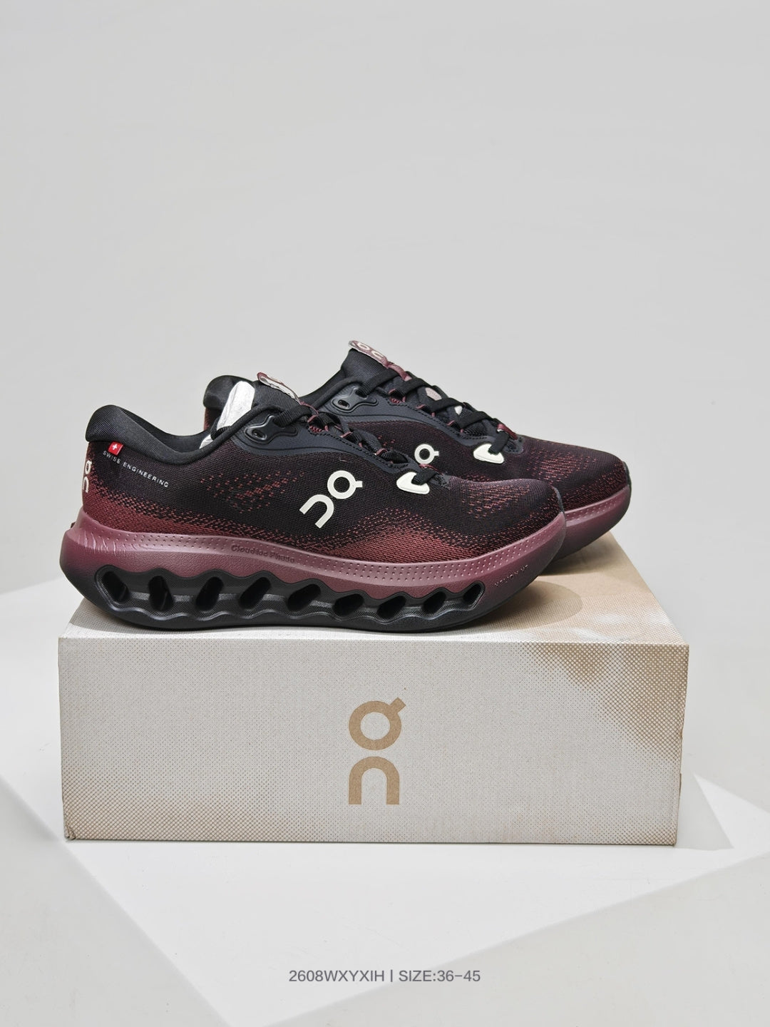 On Running Cloudsurfer #024
