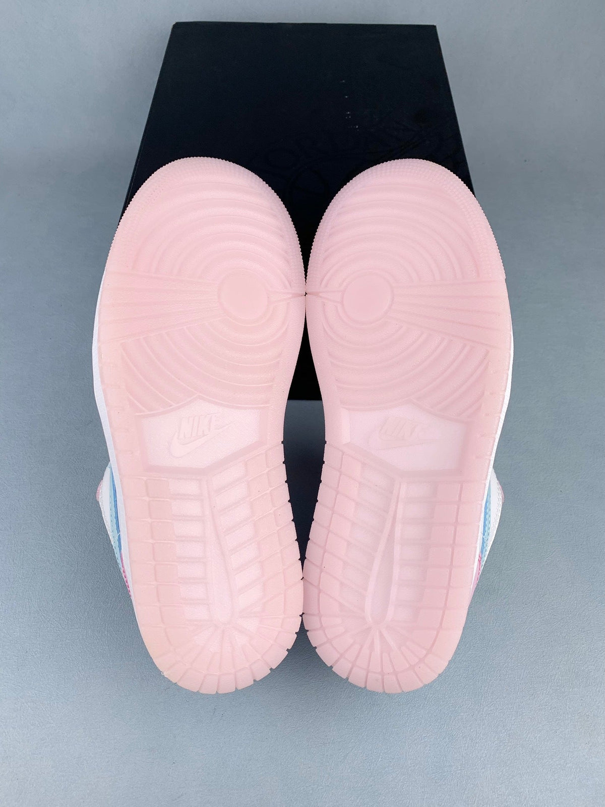 Air Jordan 1 Low-Top Sneakers (Men's & Women's)