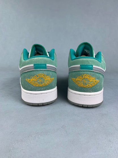 Air Jordan 1 Low-Top Sneakers (Men's & Women's)